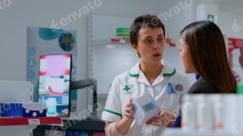 Preview: Pharmacist offers client aloe vera