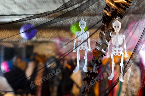 Preview: Halloween decoration in the store on the ceiling