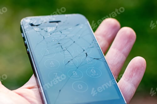 Preview: Broken mobile phone with smashed screen