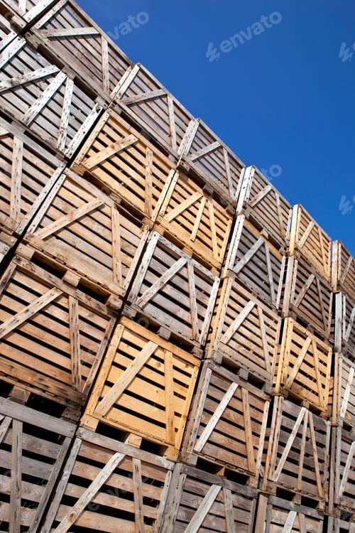 Preview: Wooden boxes
