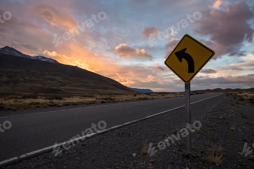 Preview: Highway from El Chalten to Los Glaciares National Park at dawn, Santa Cruz Province, Argentina