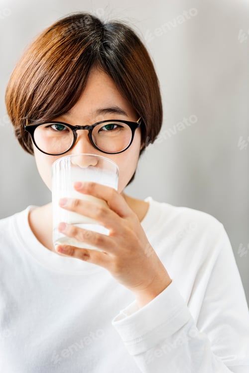 Preview: Milk Drinking Asian Ethnicity Relaxation Refresh Concept
