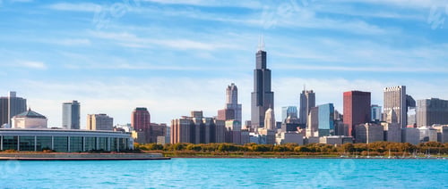 Preview: Chicago waterfront on a sunny day, USA.