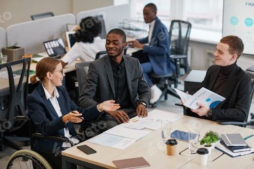 Preview: Smiling Business People in Meeting
