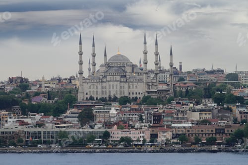 Preview: The Blue Mosque in Istanbul, Turkey