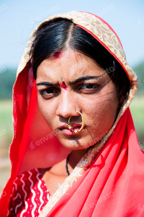 Preview: Portrait of rural women in traditional clothes.