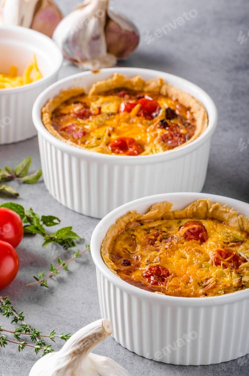Preview: Mini quiche with sausage