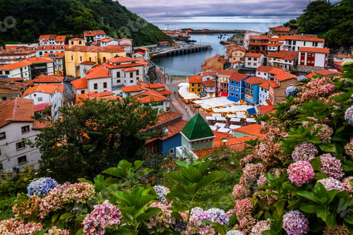 Preview: Cudillero, picturesque fishing village at sunset, Asturias, Spain