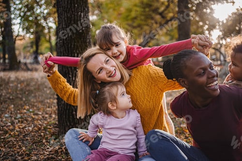 Preview: Golden Moments: Laughter and Love in the Park