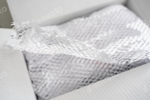 Preview: Corrugated white paper for safe transportation, in which the goods brought by the courier delivery