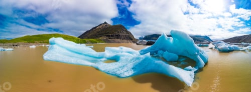 Preview: Svinafellsjokull glacier in Vatnajokull National Park. Iceland