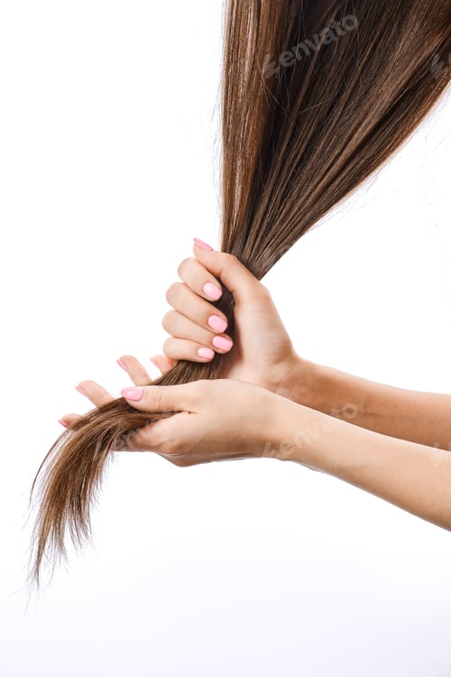 Preview: Concept of brittle, dry and damaged hair problem