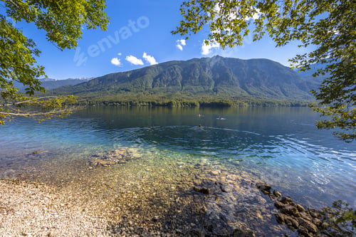 Preview: Turquoise water of lake Bohinj