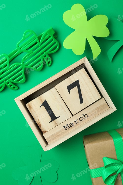 Preview: Different accessories for St.Patrick's Day, top view