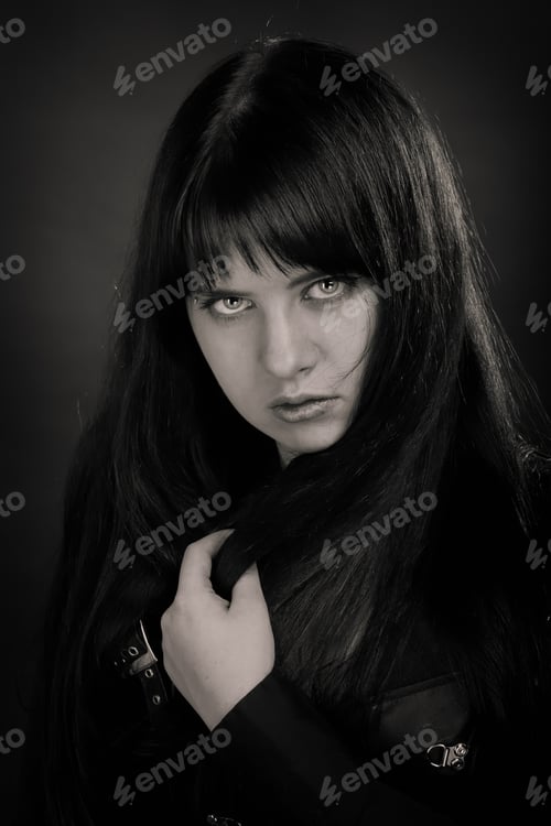 Preview: Dark Woman On Black Background