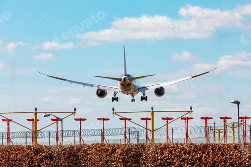 Preview: Airplane landing at Heathrow airport in London