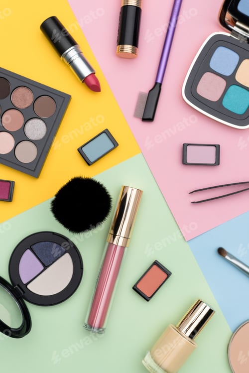 Preview: Assorted makeup tools for professional makeup