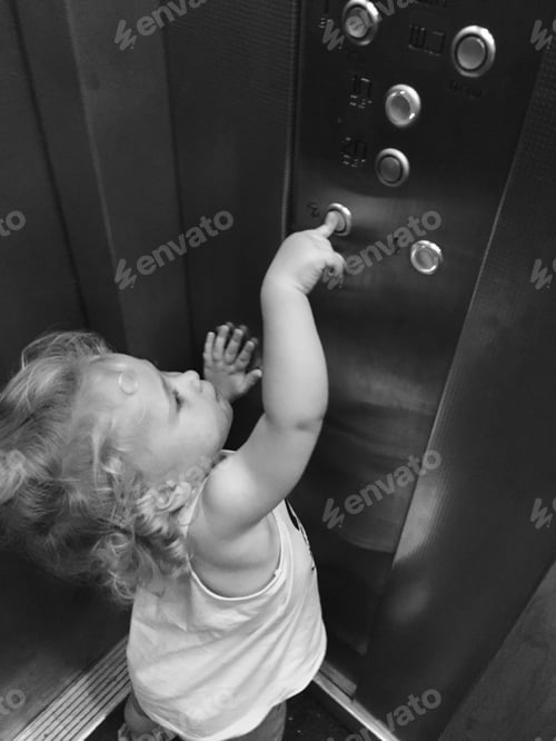 Preview: Kids playing