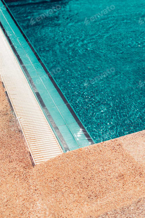 Preview: Detail of a swimming pool with filters on the sides