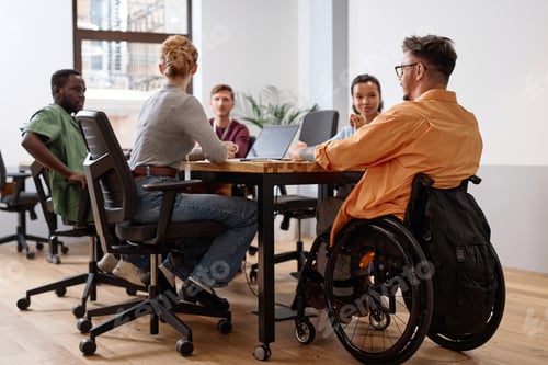 Preview: Business people discussing at meeting