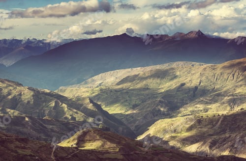 Preview: Mountains in Bolivia