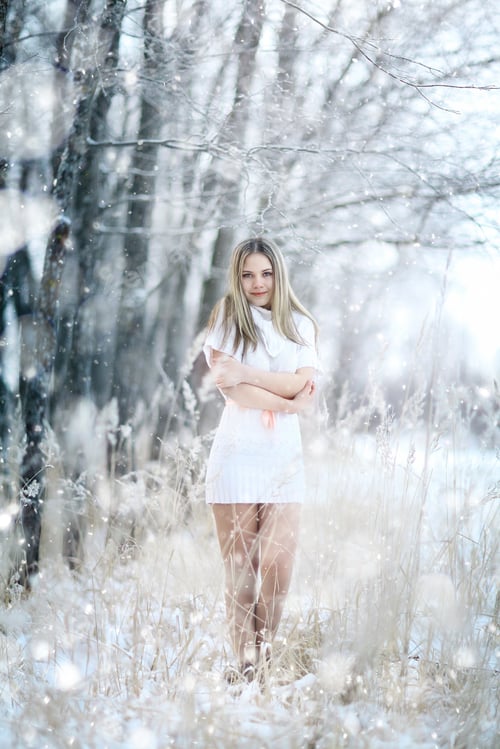 Preview: Portrait Of Blonde Winter Frost