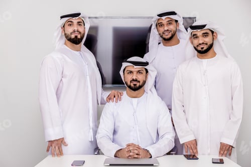 Preview: Group of businessmen in Dubai