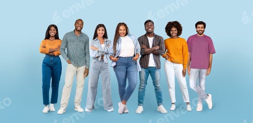 Preview: Cheerful confident millennial diverse men and women in casual, enjoy lifestyle, teamwork