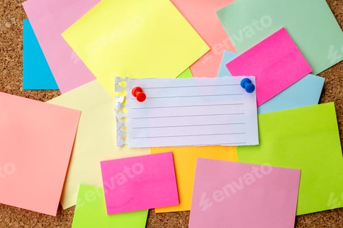 Preview: Collection of various note papers on corkboard
