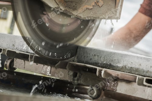 Preview: Professional Circular Concrete Saw Cooled by Water