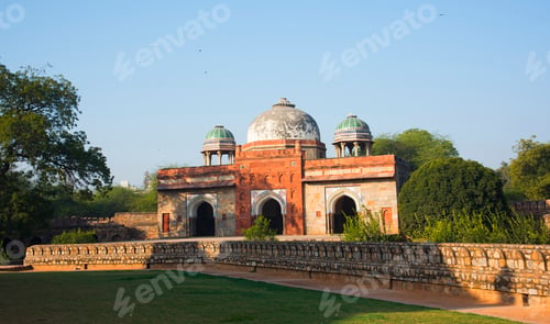 Preview: Isa Khan's mosque and his tomb, UNESCO World Heritage Site, Delhi, India.