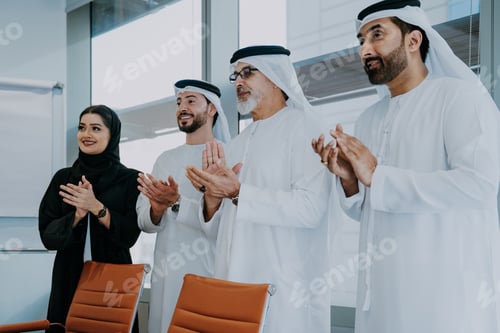 Preview: Group of middle-eastern corporate business people meeting in the office