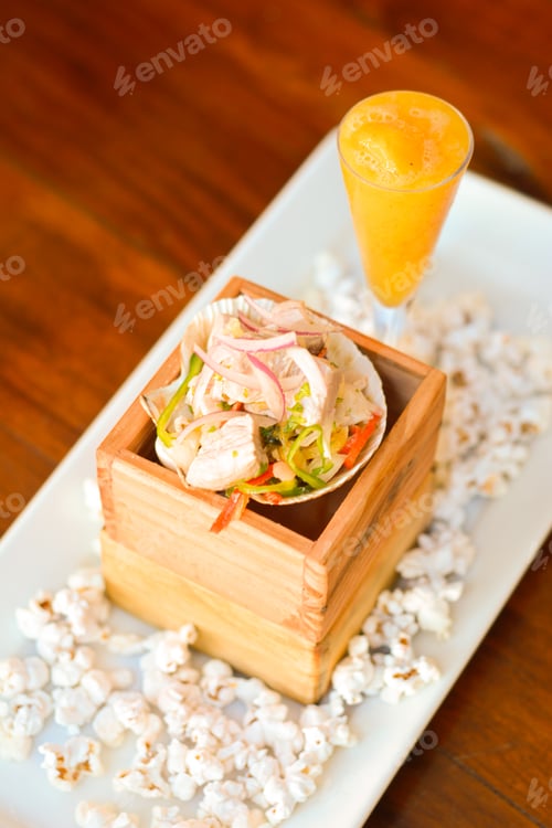 Preview: Fresh from ceviche with popcorns. Raw Fish. Seafood.