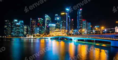 Preview: Singapore's Dazzling Night Skyline: Modern Architecture and Skyscrapers Illuminate