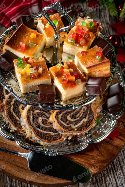 Preview: Various sweet cakes.