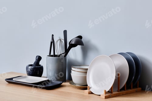Preview: Kitchenware and crockery on table