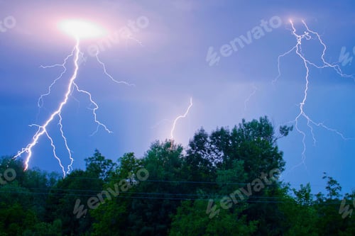 Preview: Beautiful lightning
