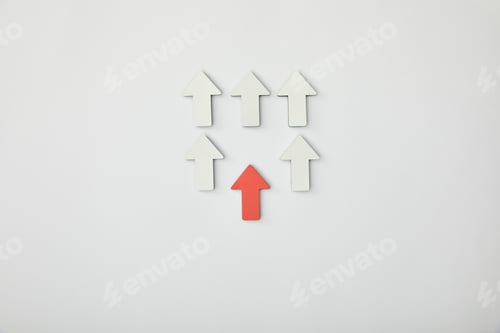 Preview: top view of red arrow near rows with white pointers on grey background