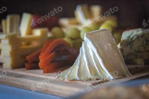 Preview: Cheese platter on a wooden desk