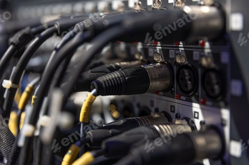 Preview: Sound connectors included in the audio mixer close up.