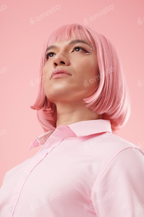 Preview: Confident Man Wearing Wig and Make-up
