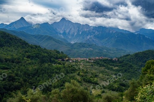 Preview: Mountain landscape near Casola in Lunigiana, Tuscany, Italy