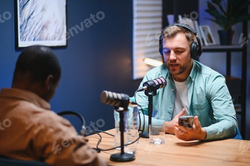Preview: Podcast presenter having live discussion with man