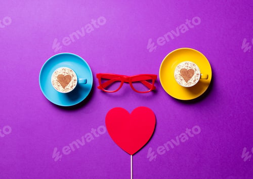 Preview: cups, toy, glasses