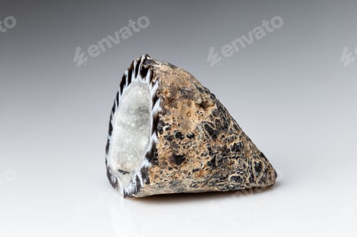 Preview: Agate Geode with Hyaline Quartz on Grey Background