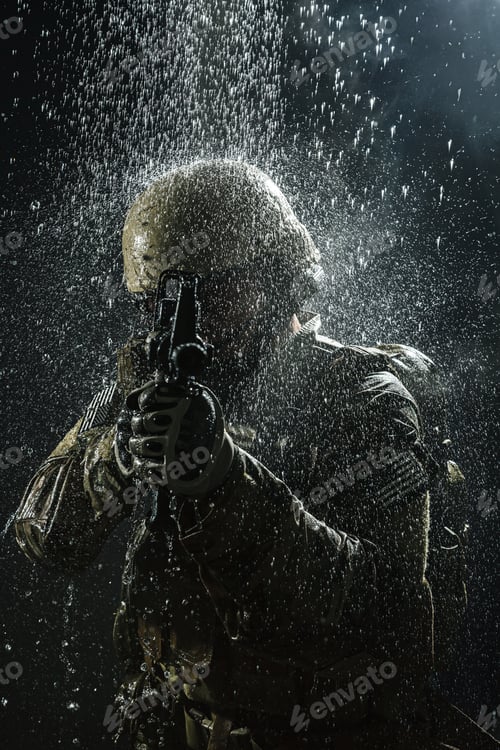 Preview: US Army soldier in the rain