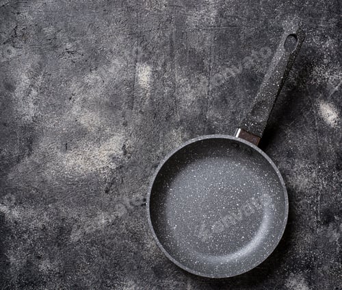 Preview: Empty grey stone frying pan