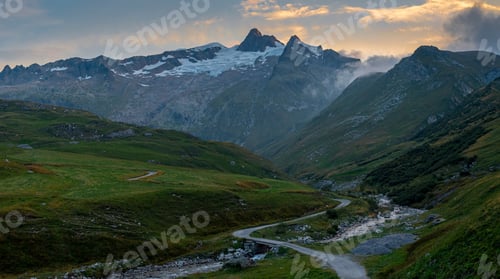 Preview: Beautiful mountainous landscape of Mont Blanc