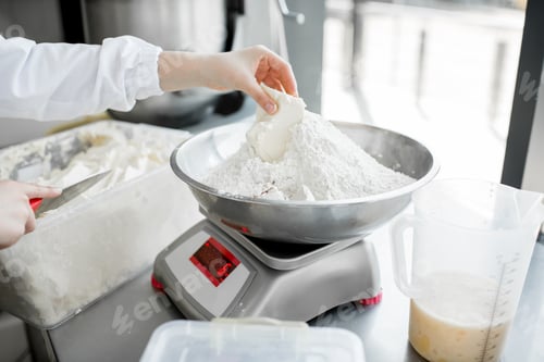 Preview: Weighing flour for baking at the manufacturing