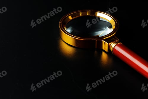 Preview: Magnifying glass close up on black background